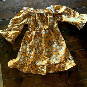 Girls floral dress size 4t
